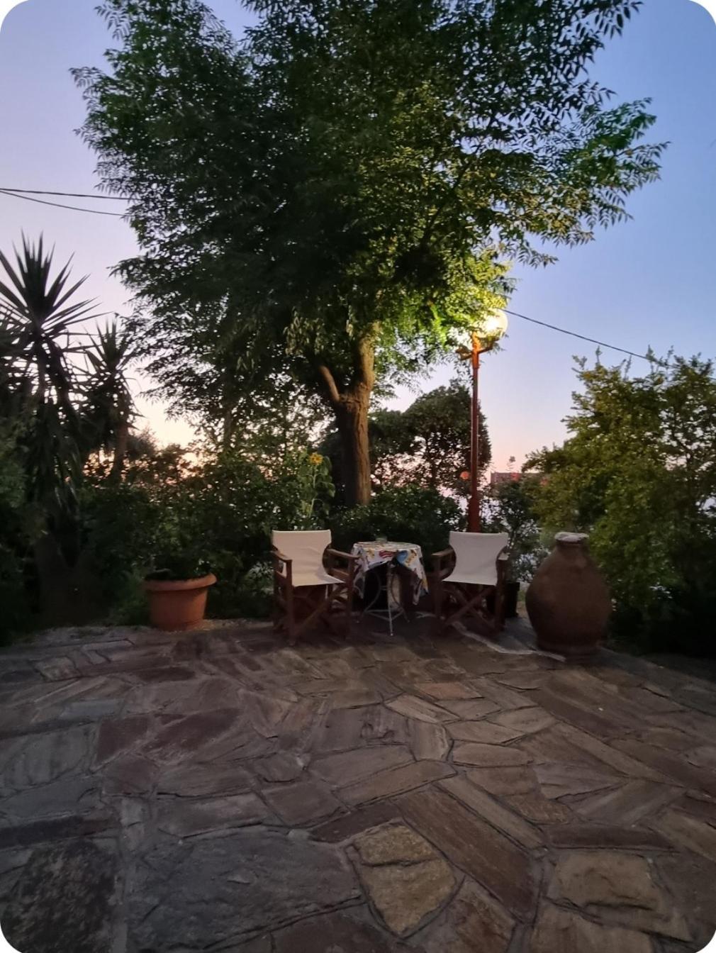 Spitikariotiko Ikarian Cottage Raches  エクステリア 写真
